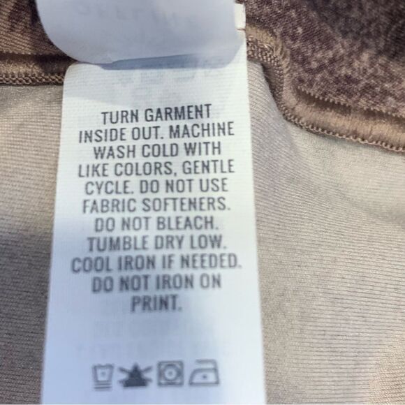 AERIE OFFLINE Real Me High Waisted Printed Legging Size Large Cocoa Cream - Picture 9 of 11